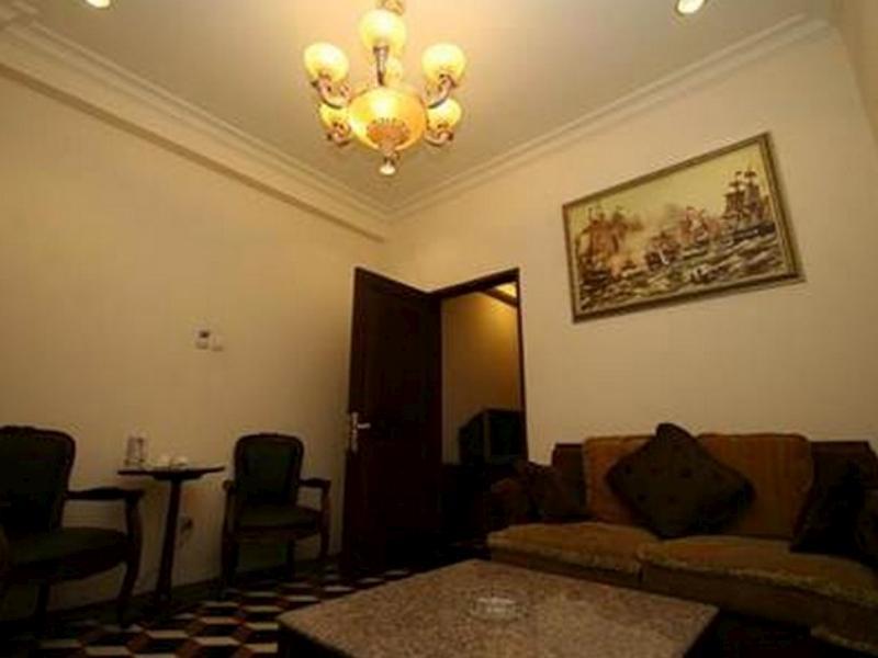 The Grand Palace Hotel Malang Ngoại thất bức ảnh